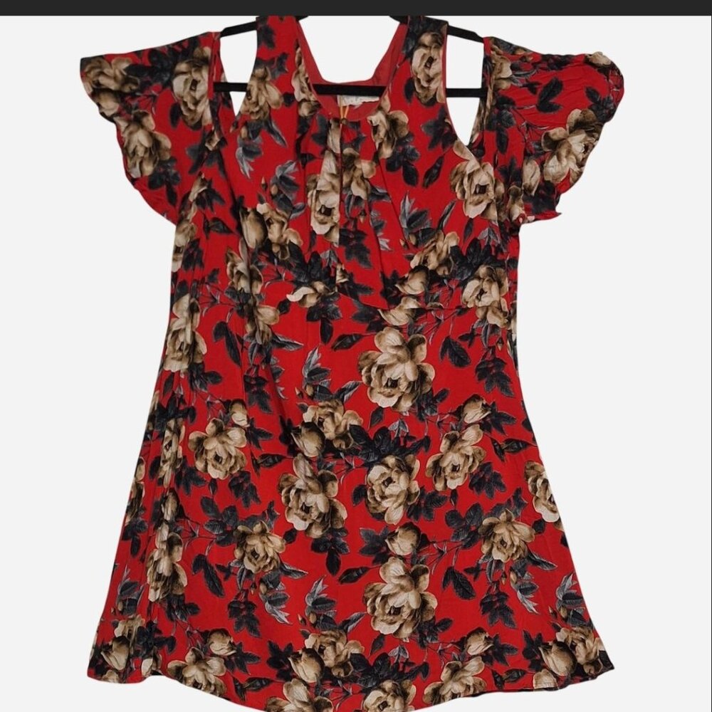 Umgee red floral babydoll dress, size Extra Large